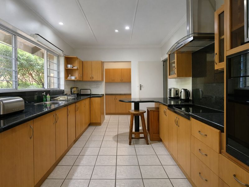 4 bedroom House for sale in Westbrook - Photo 9