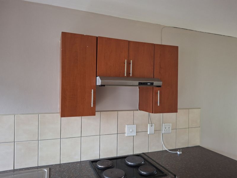 Fairway View – Secure Residential Estate in Pollak Park, Springs - Photo 4