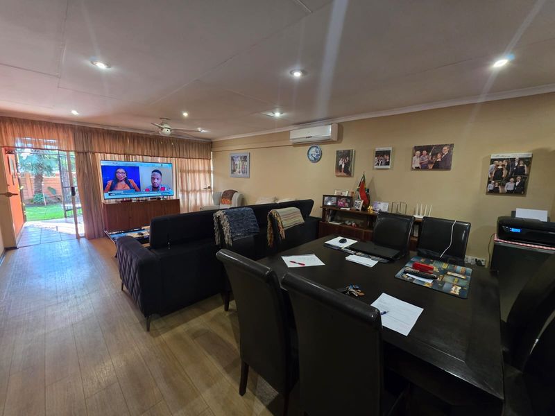 Beautiful Townhouse to Rent in SW1! - Photo 6