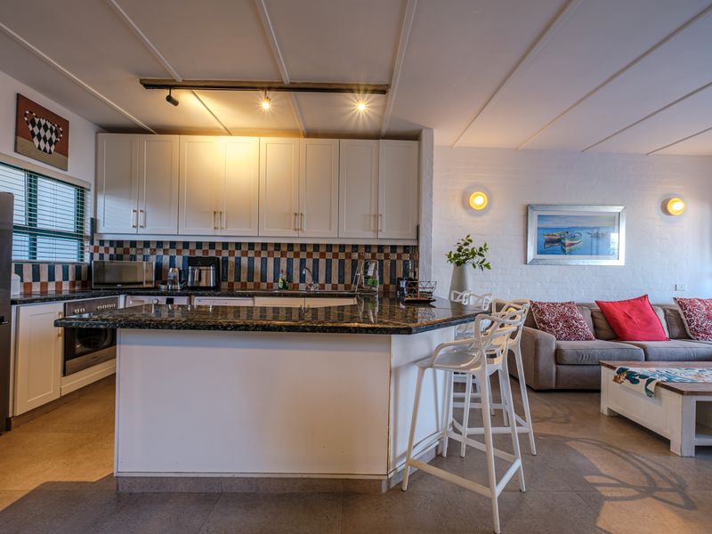 Modern 3 Bedroom Sea View Apartment for Sale in Santorini, Ballito - Photo 6