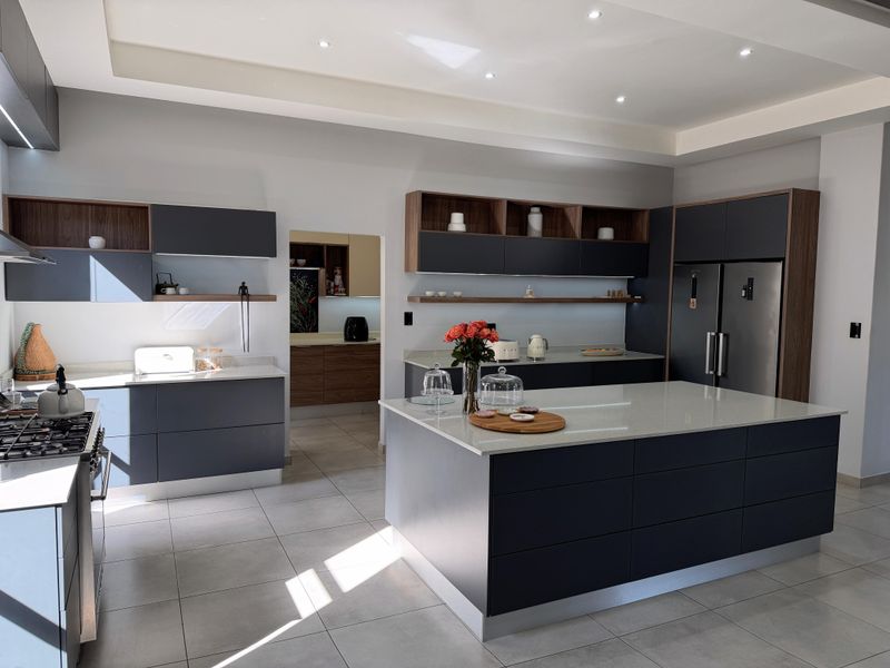 Contemporary Coastal Living with Uninterrupted Greenbelt Views - Photo 5