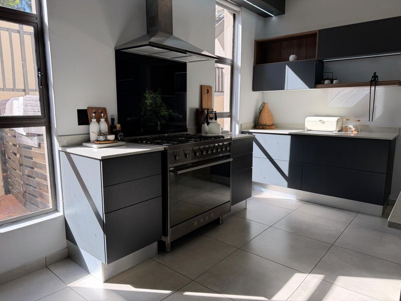 Contemporary Coastal Living with Uninterrupted Greenbelt Views - Photo 6
