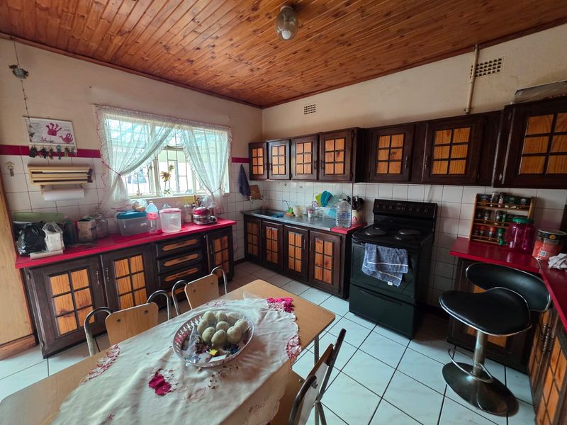 Beautiful Family Home for Sale – Vanderbijlpark CW5 - Photo 5
