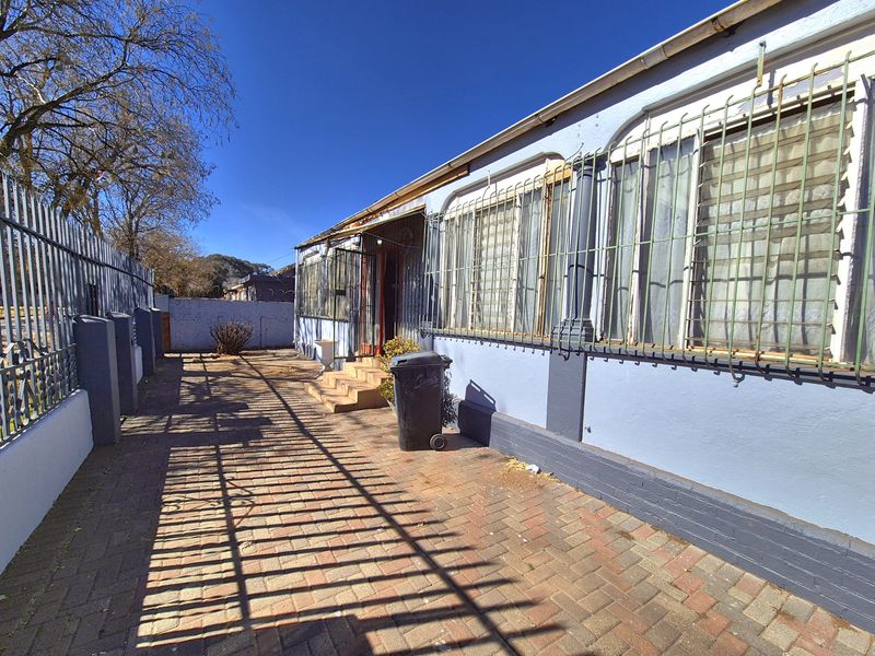 Your Investment Awaits! - Photo 2