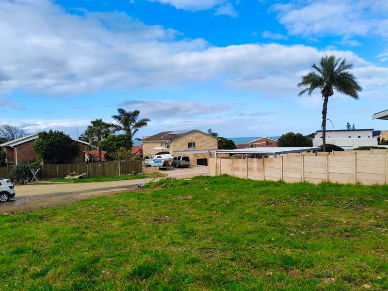 Prime North-Facing Stand in Quiet Cul-de-Sac – Build Your Dream Coastal Home - Photo 1