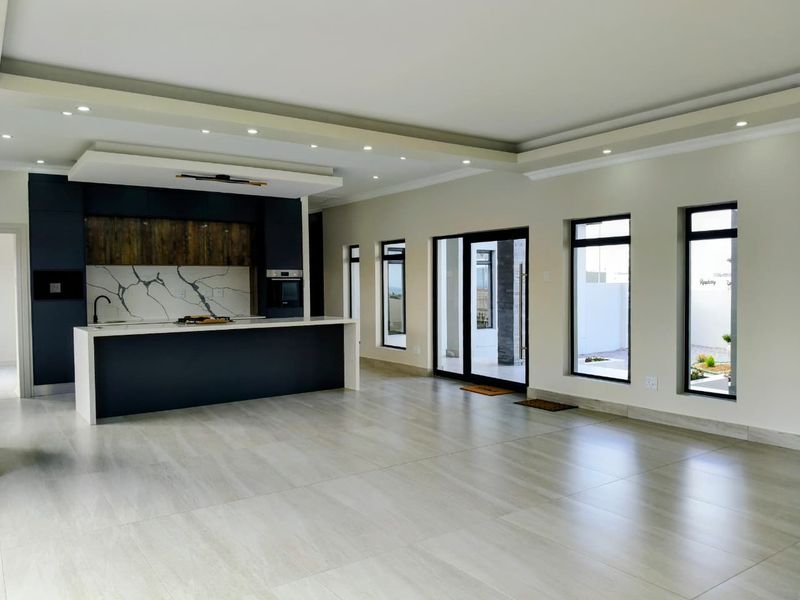 Exclusive Newly Built Modern Home with Premium Finishes - Photo 5
