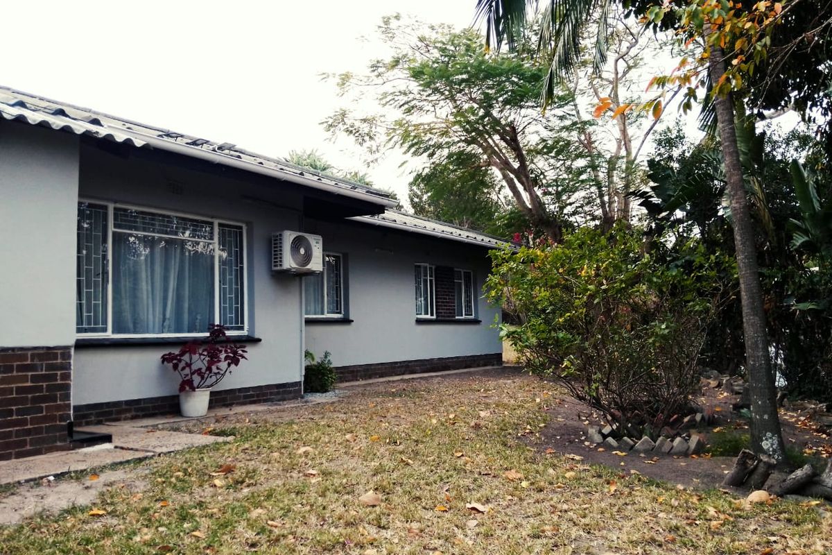 Perfect 3-Bedroom Home in Mandeni - Photo 2