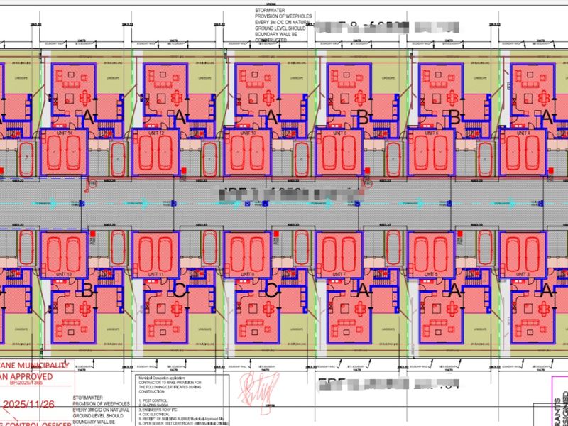 A detailed 1:200 site plan showing the layout of multiple residential units and site infrastructure.