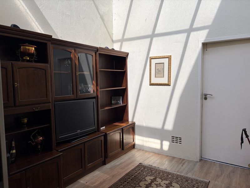 OVER-50S LIFESTYLE ESTATE – COMFORTABLE AND SPACIOUS CORNER - Photo 6