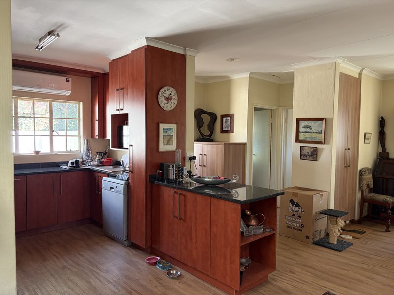 OVER-50S LIFESTYLE ESTATE – COMFORTABLE AND SPACIOUS CORNER - Photo 3