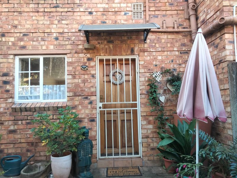 2bedroom 1bathroom duplex townhouse in Sonneglans - Photo 3