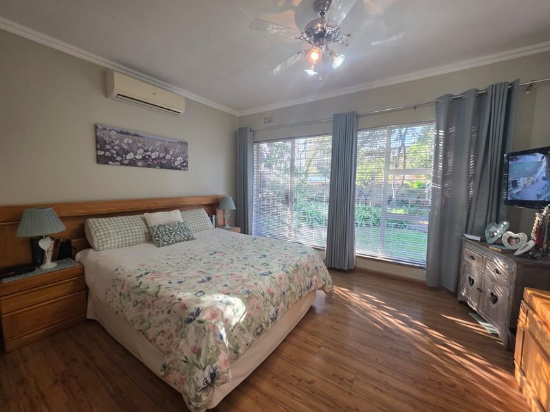 A TRUE GEM Tucked Away in a Peaceful Cul-de-Sac! - Photo 3