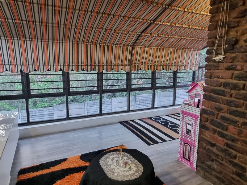 Perfectly Priced Townhouse With Zero Hassle - Photo 9