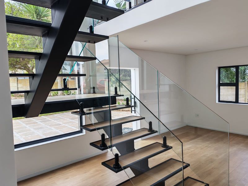 Exclusive Coastal Living with Panoramic Ocean Views Welcome to this beautifully renovated, contempor - Photo 5