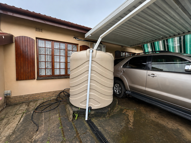 Spacious 3-Bedroom Family Home with Pool & Granny Flat | Ashley, Pinetown - Photo 8