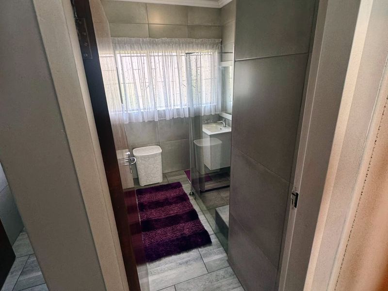 YOUR DREAM HOME IS WAITING... COULD THIS BE THE ONE? - Photo 10