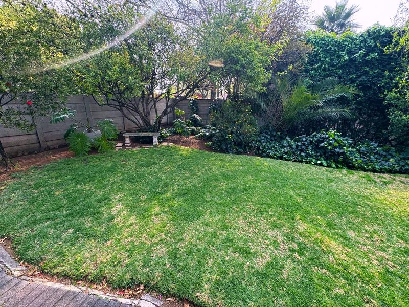 YOUR DREAM HOME IS WAITING... COULD THIS BE THE ONE? - Photo 8