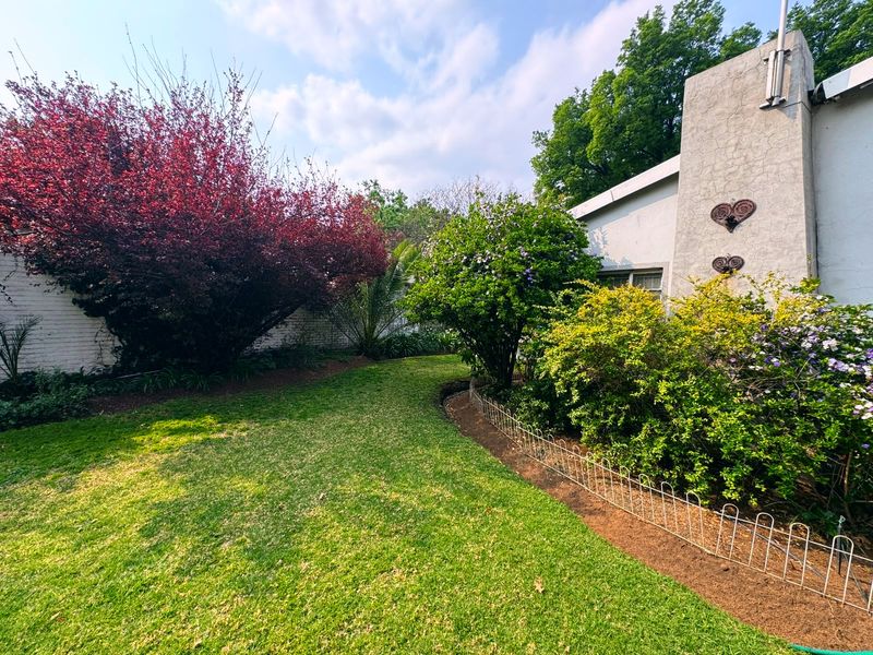 YOUR DREAM HOME IS WAITING... COULD THIS BE THE ONE? - Photo 6