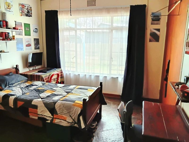 Family house for sale in Sasolburg, walking distance to schools - Photo 7