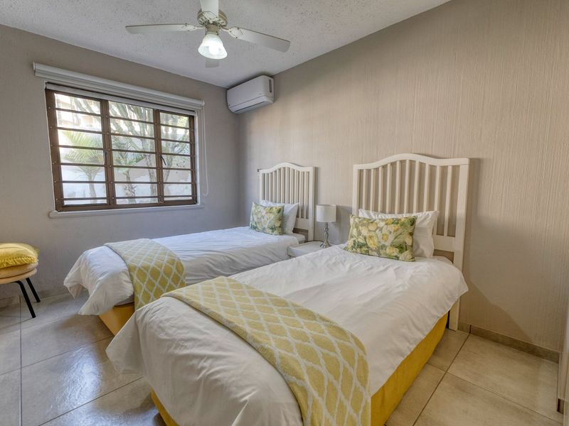 Ground Floor beachfront living with excellent rental potential - Photo 9