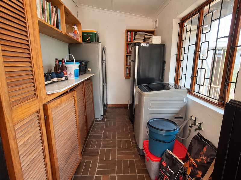 Steps From The Beach, Space For The Whole Family To Love - Photo 8