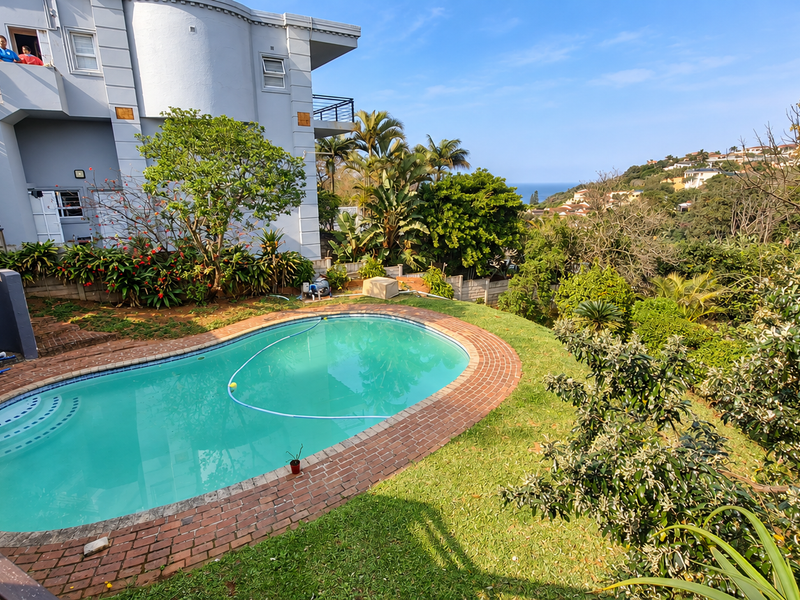 Steps From The Beach, Space For The Whole Family To Love - Photo 3