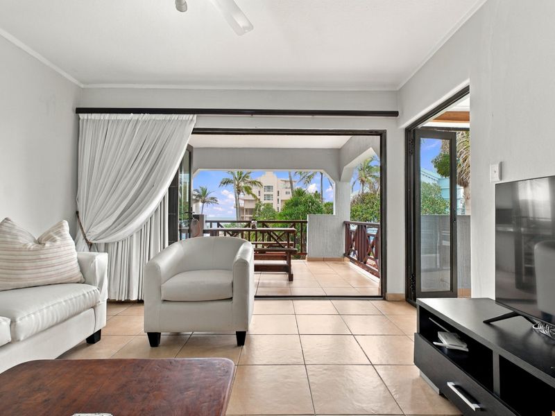 3-Bedroom Apartment with Sea Views Ballito - Photo 6