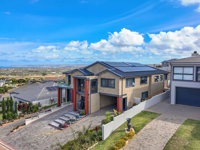 A Coastal Masterpiece with Panoramic Sea Views | Monte Christo - Photo 2