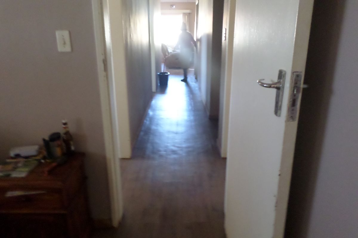 FAMILY HOME FOR SALE - Photo 5