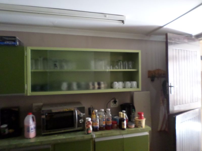 FAMILY HOME FOR SALE - Photo 9