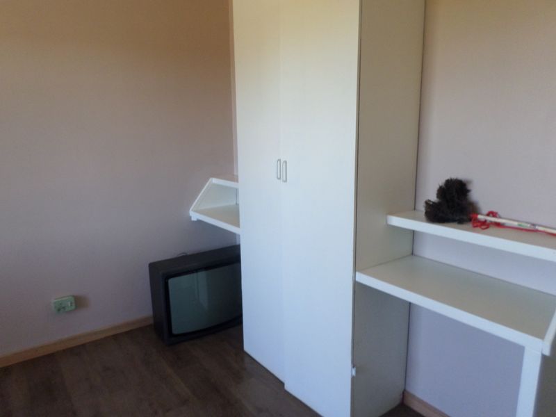 FAMILY HOME FOR SALE - Photo 7