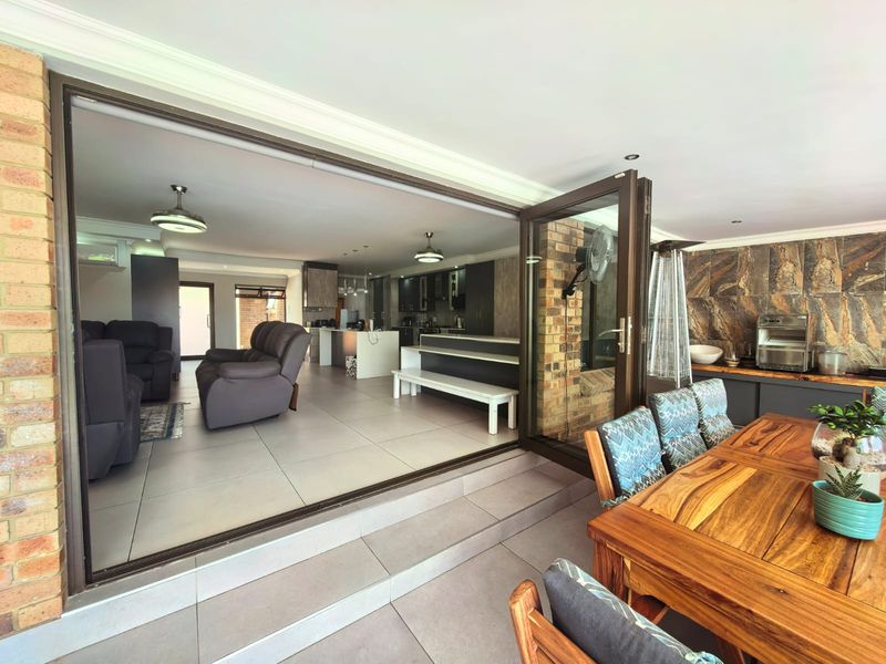 Beautiful property for sale with river access - Photo 3