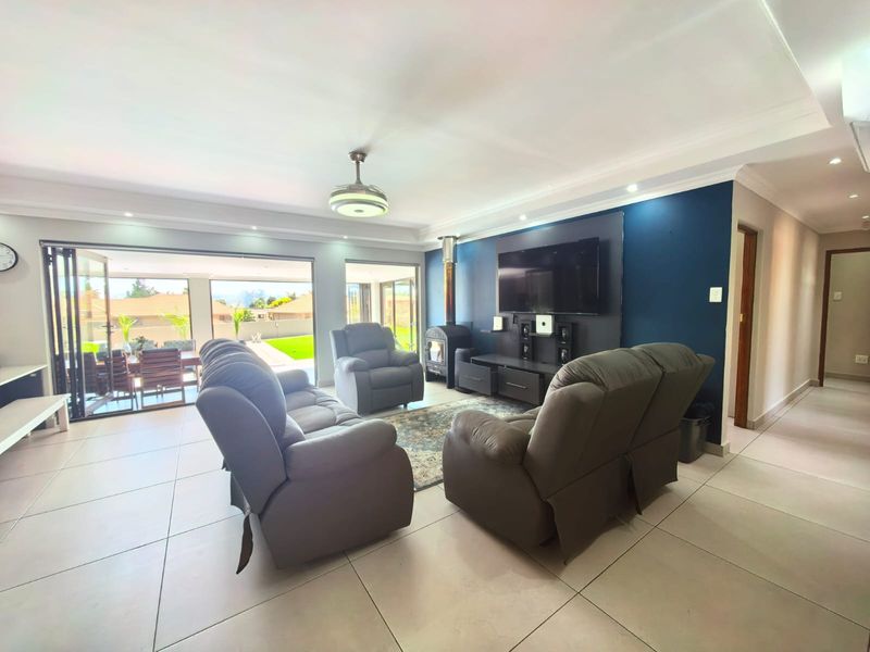 Beautiful property for sale with river access - Photo 7