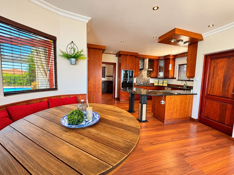 Luxury 5 Bedroom Family Home For Sale in Ben Fleur. - Photo 8