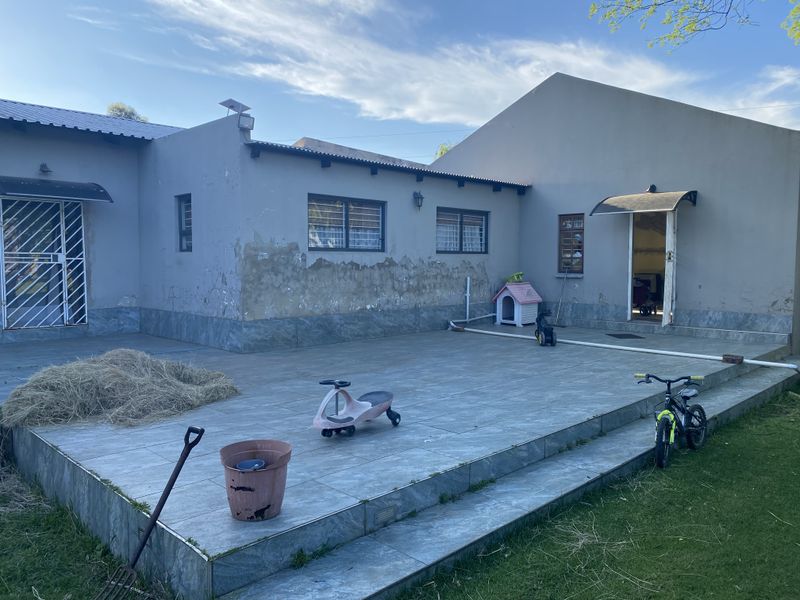 3 Bedroom Small Holding In Benoni AH - Photo 5