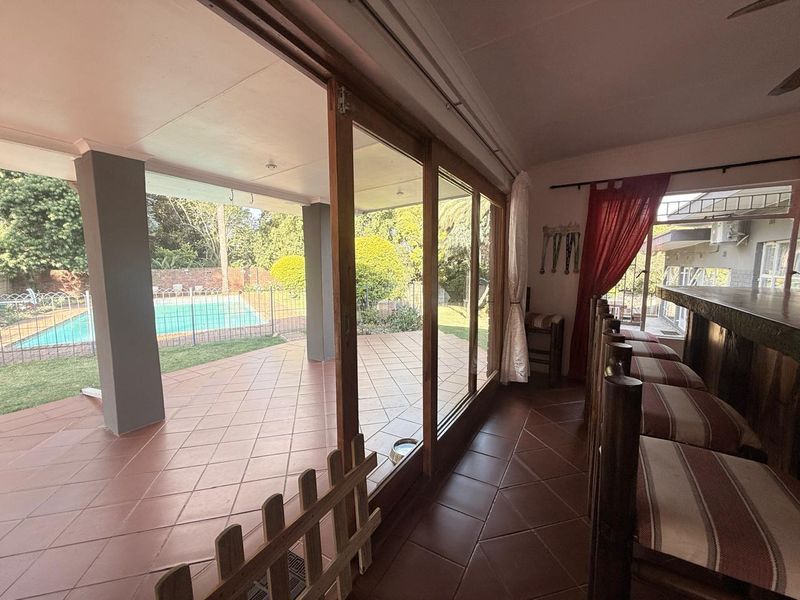Home with a Flatlet Upper Hutten Heights - Photo 3