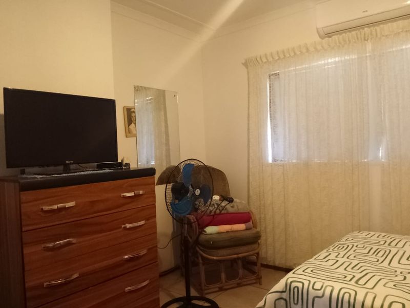Three Bedrooms Apartment n Mandeni - Photo 10