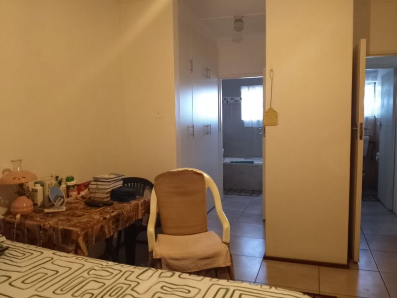Three Bedrooms Apartment n Mandeni - Photo 9