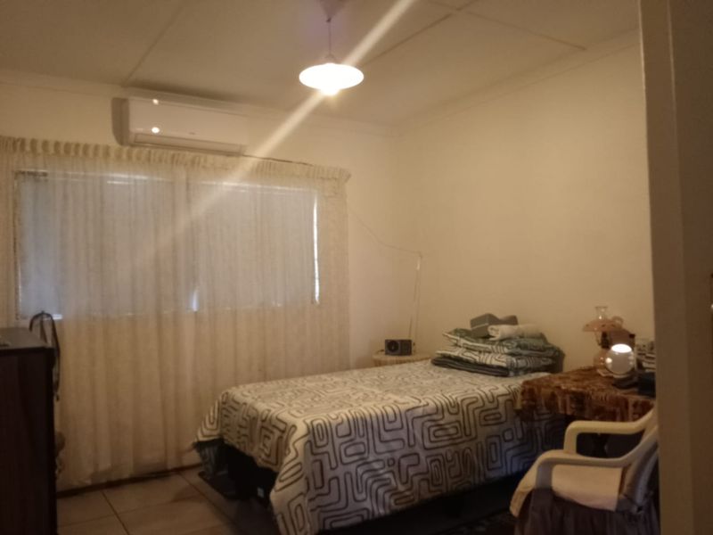 Three Bedrooms Apartment n Mandeni - Photo 8
