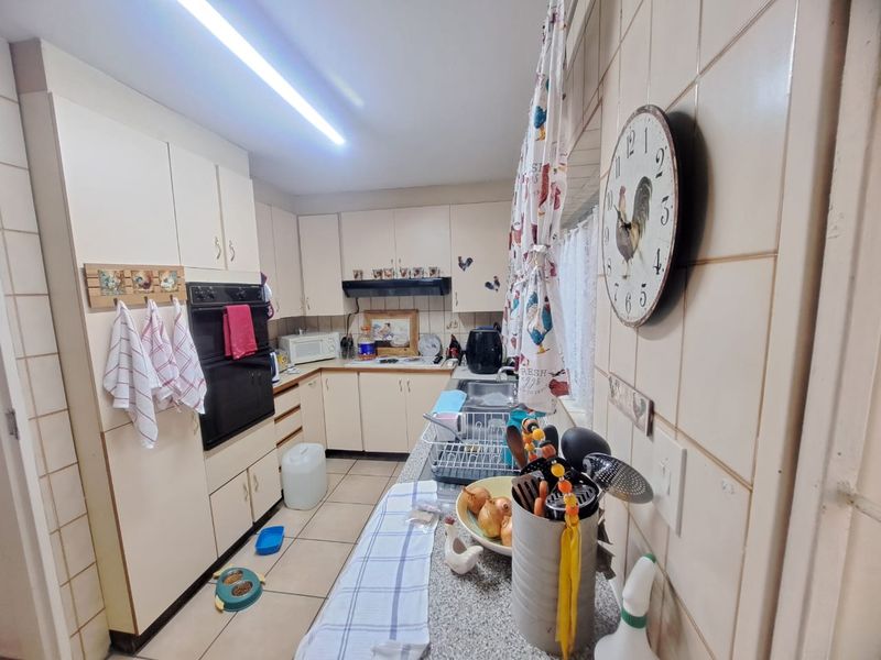 Move In & Enjoy! - Photo 4