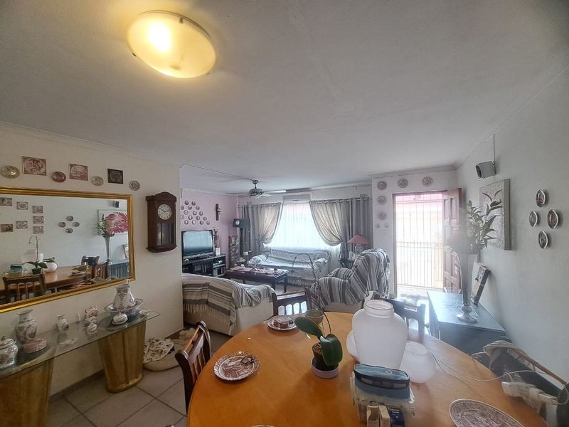 Move In & Enjoy! - Photo 6