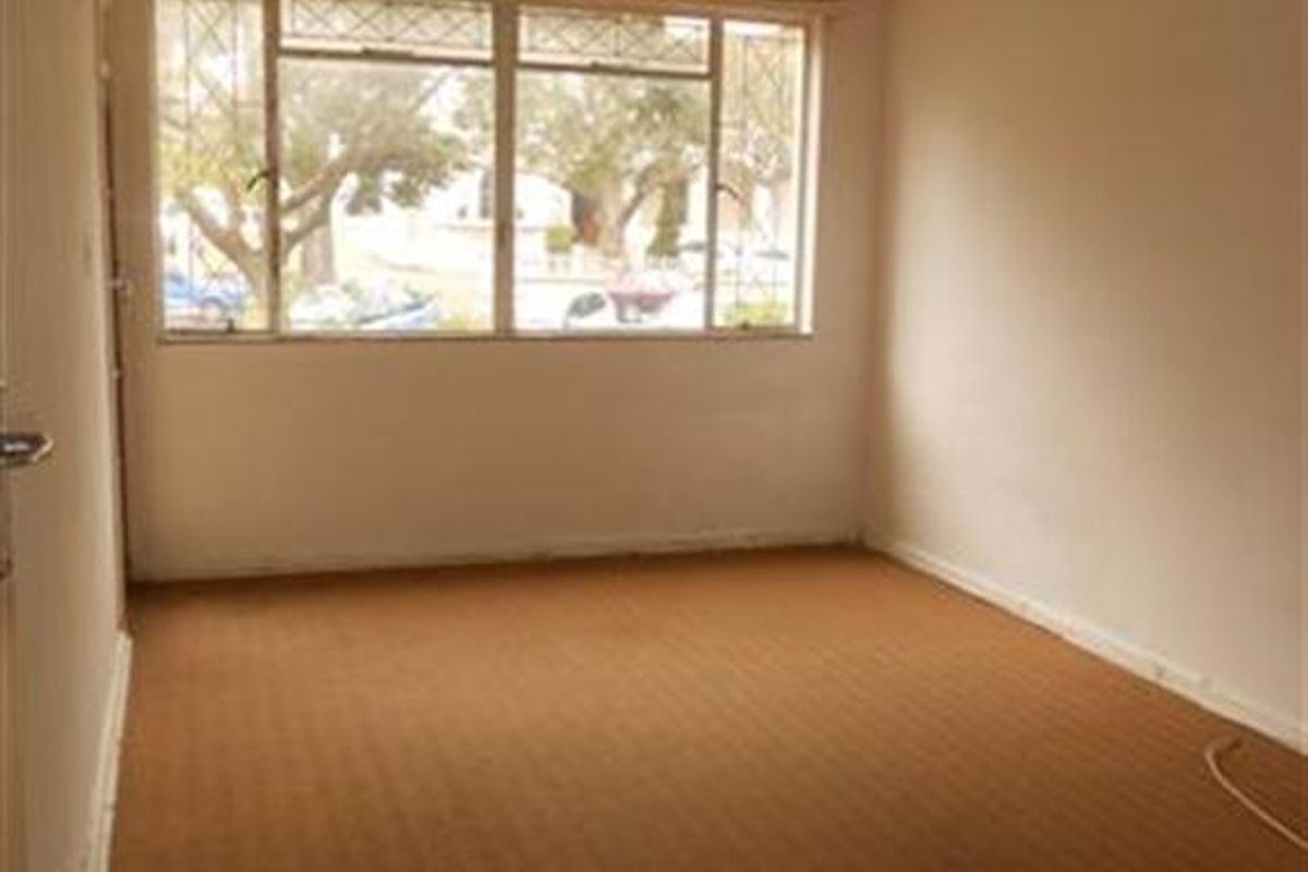 Belgravia - Spacious one bedroom with secure parking - Photo 5