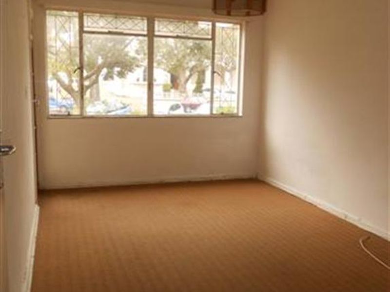 Belgravia - Spacious one bedroom with secure parking - Photo 5