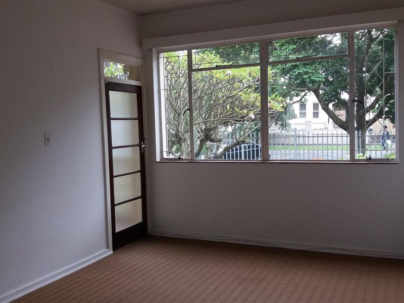 Belgravia - Spacious one bedroom with secure parking - Photo 3