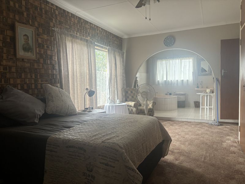 Home with flat for Sale in Ben Fleur - Photo 7