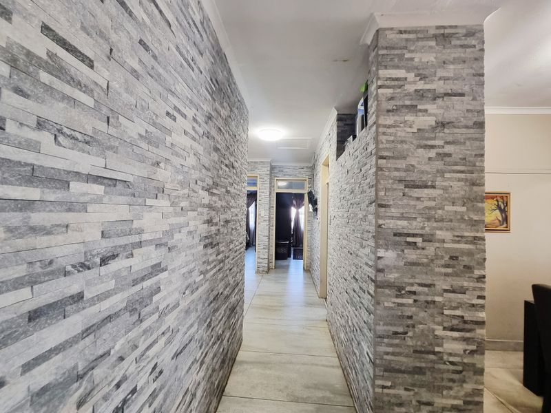 Beautiful house for sale - Photo 5