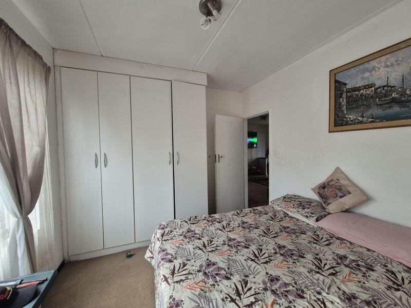 Calling all investors! - Photo 6