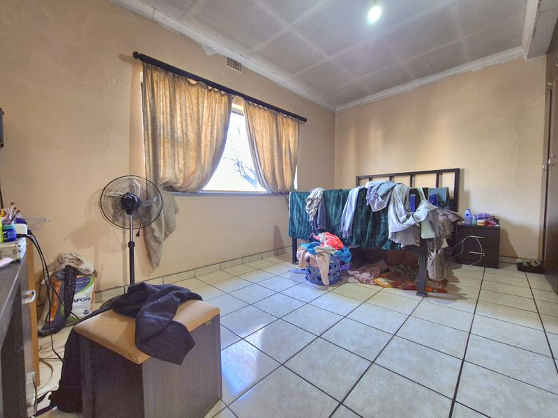 Lovely Home just Waiting For You! - Photo 10