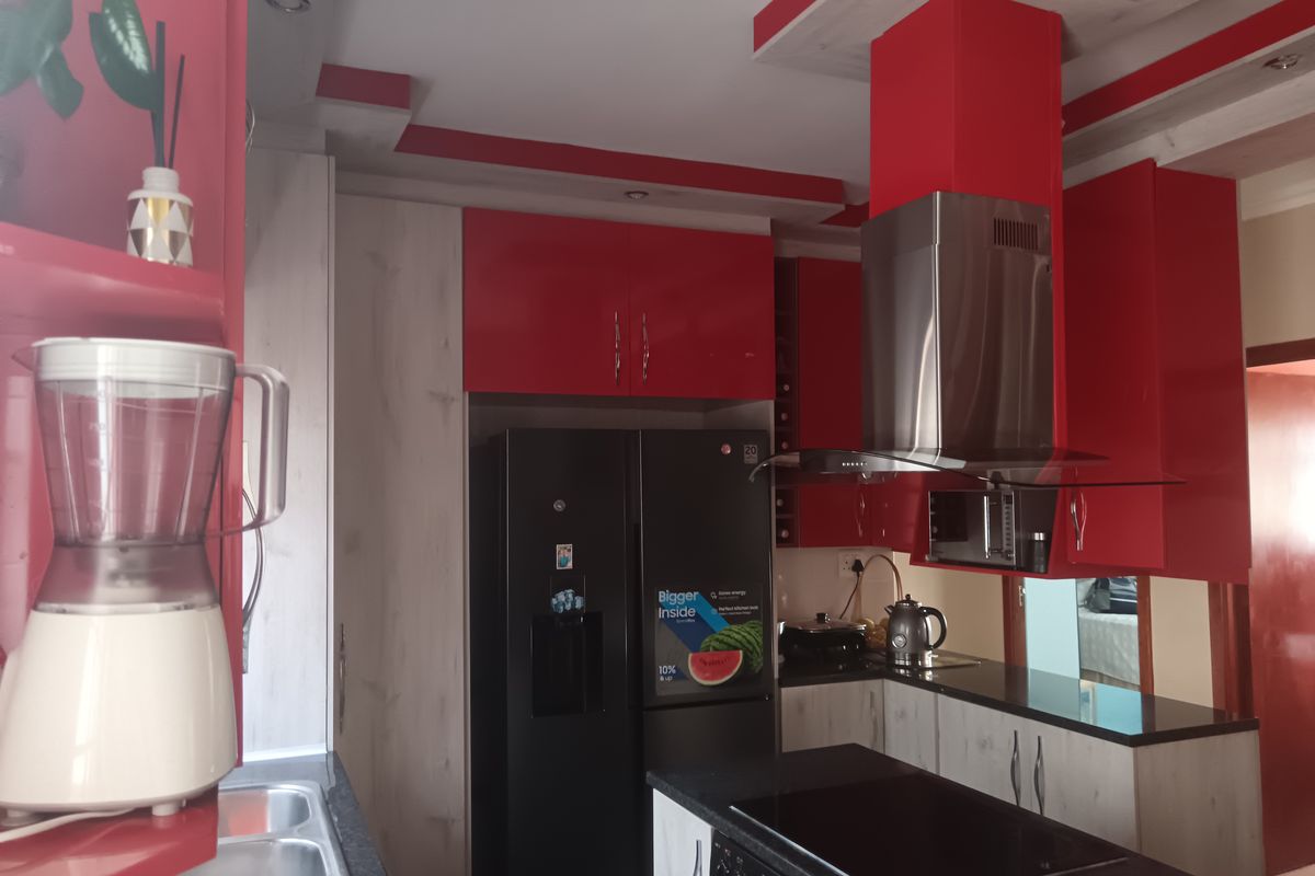 3 Bedrooms, 3 Lounges pure elegant masterpiece in Mandela View, Eden Park - Photo 4