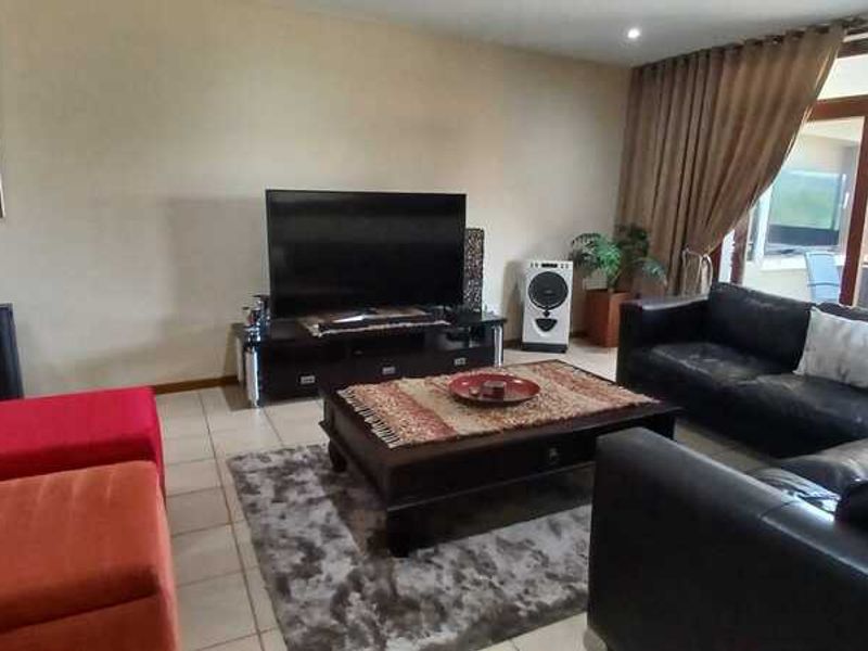 !RIVERFRONT Stimulating, Exciting Secured Property! - Photo 7